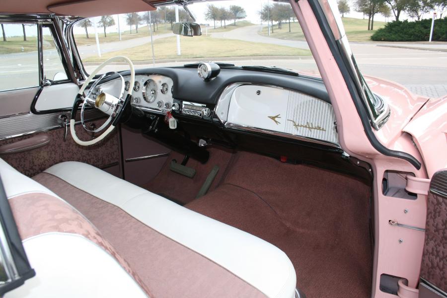 Интерьер DeSoto Fireflite Sportsman Hardtop Coupe (S-24) 1956 года  (фото 14 из 24)